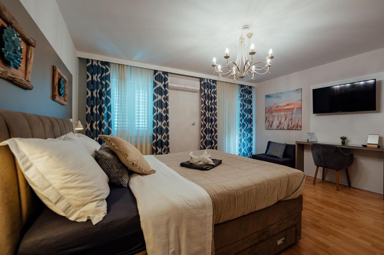 Guesthouse Villa Diana Makarska Exterior foto