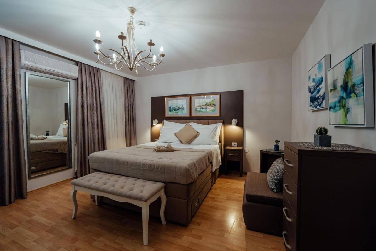 Guesthouse Villa Diana Makarska Exterior foto